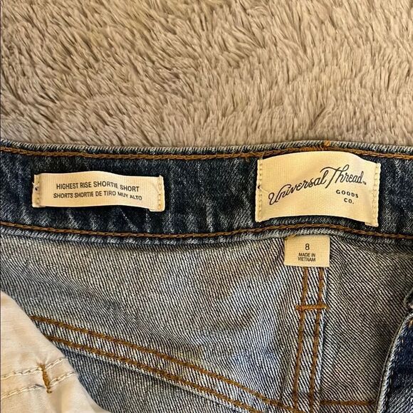 Denim Blue Women's Shorts Universal Thread Size 8 - Picture 3 of 3